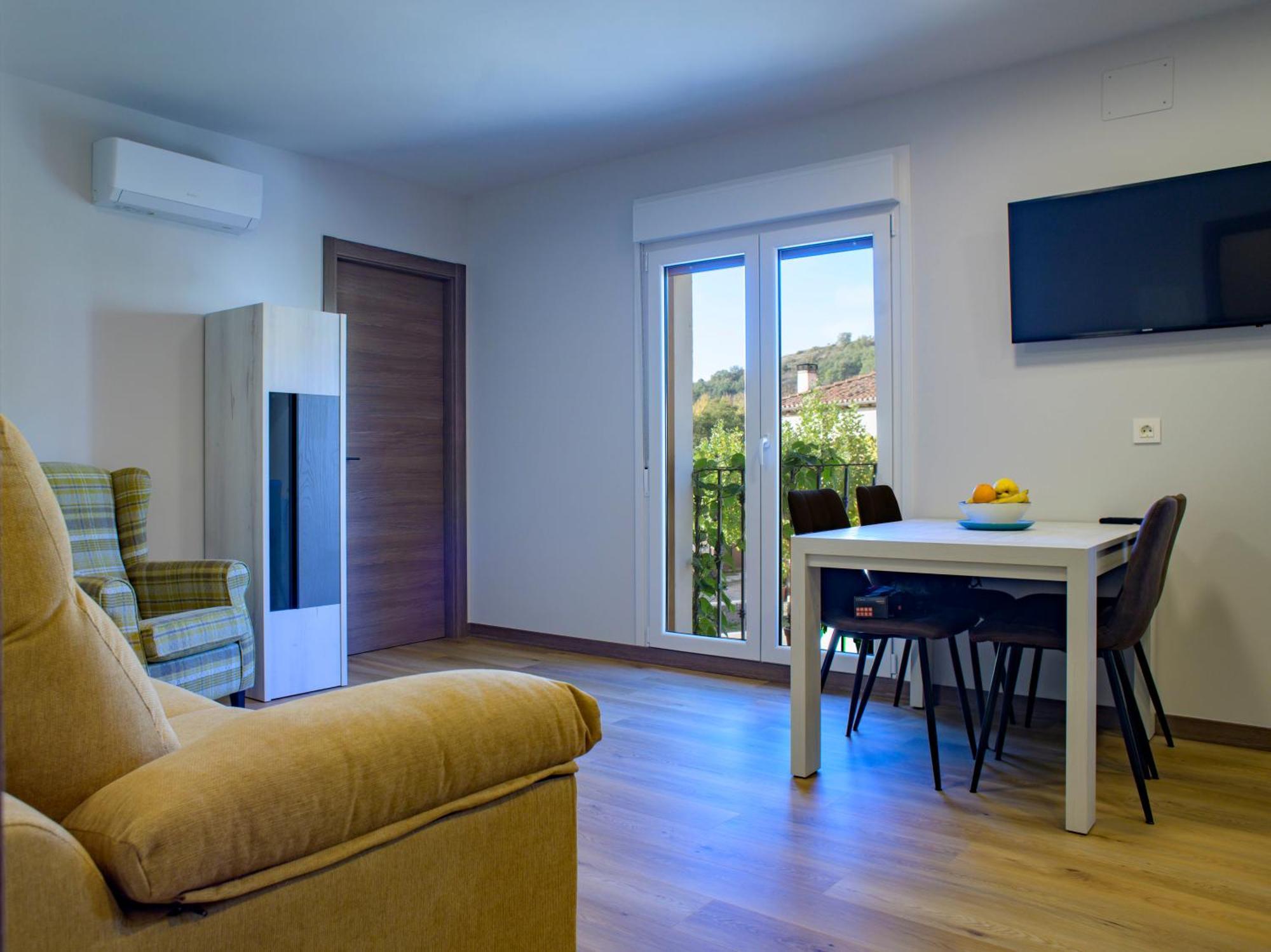 Apartamentos El Puente Коваррубіас Екстер'єр фото